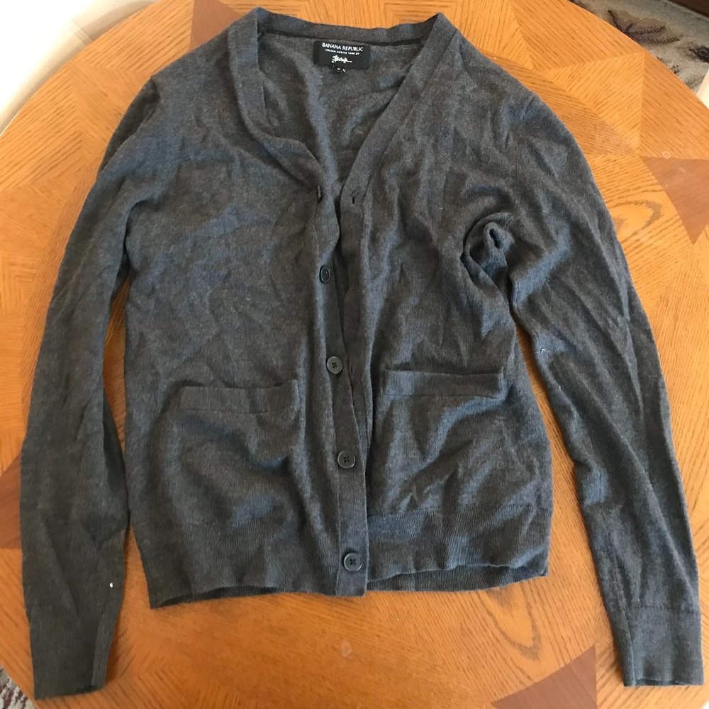 Banana Republic Merino Wool gray cardigan M